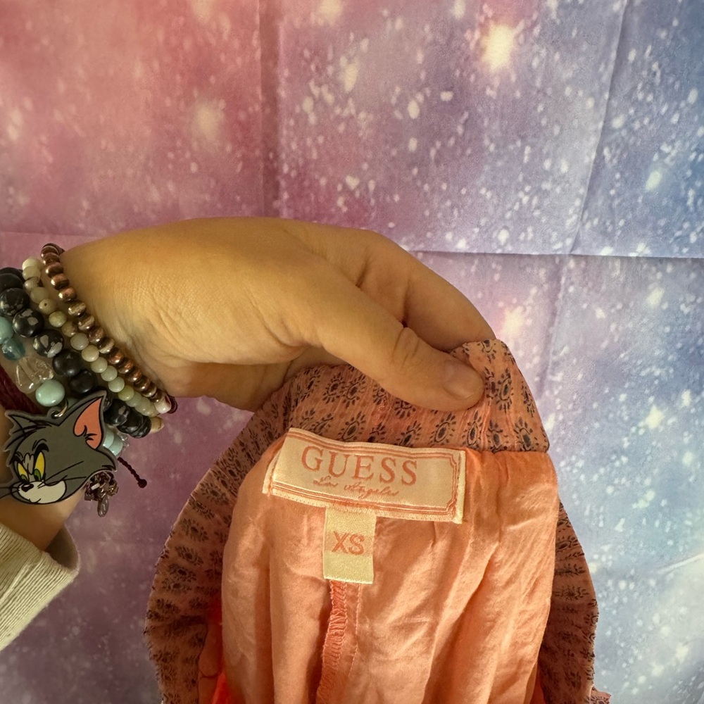 Guess high low skirt 🛍 - Picture 3 of 3